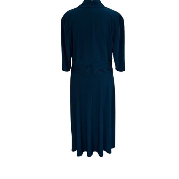 Evan Picone Surplice Neckline Ruched Waist Dress Size 14. - Picture 7 of 10